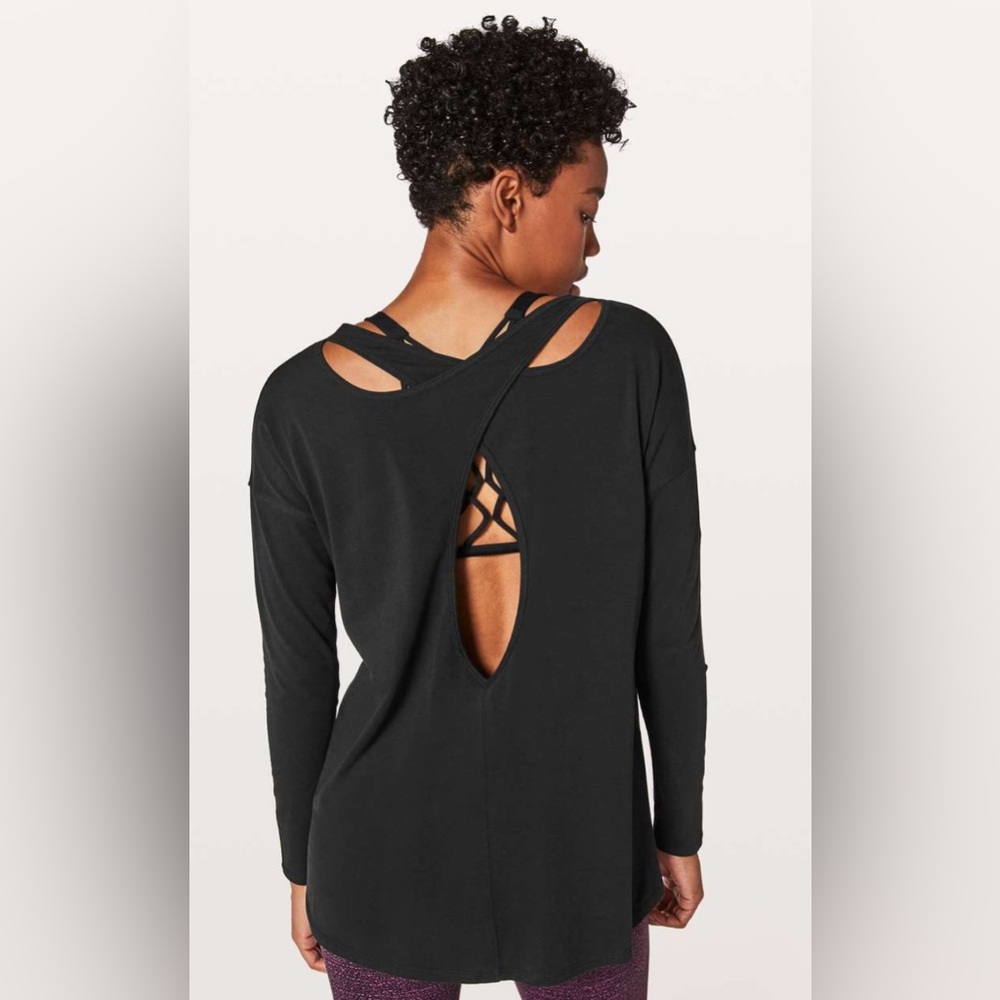 Lululemon Back into It Long Sleeve Womens Size 2 To 6 Black Pullover Cross Back.